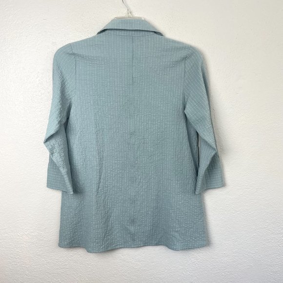 MarlaWynne Running Stitch Henley Popover in Stone Blue - Picture 7 of 8